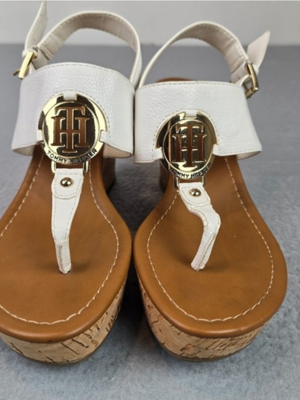 Tommy Hilfiger White Leather Cork Platform Thong Sandals with Gold Logo